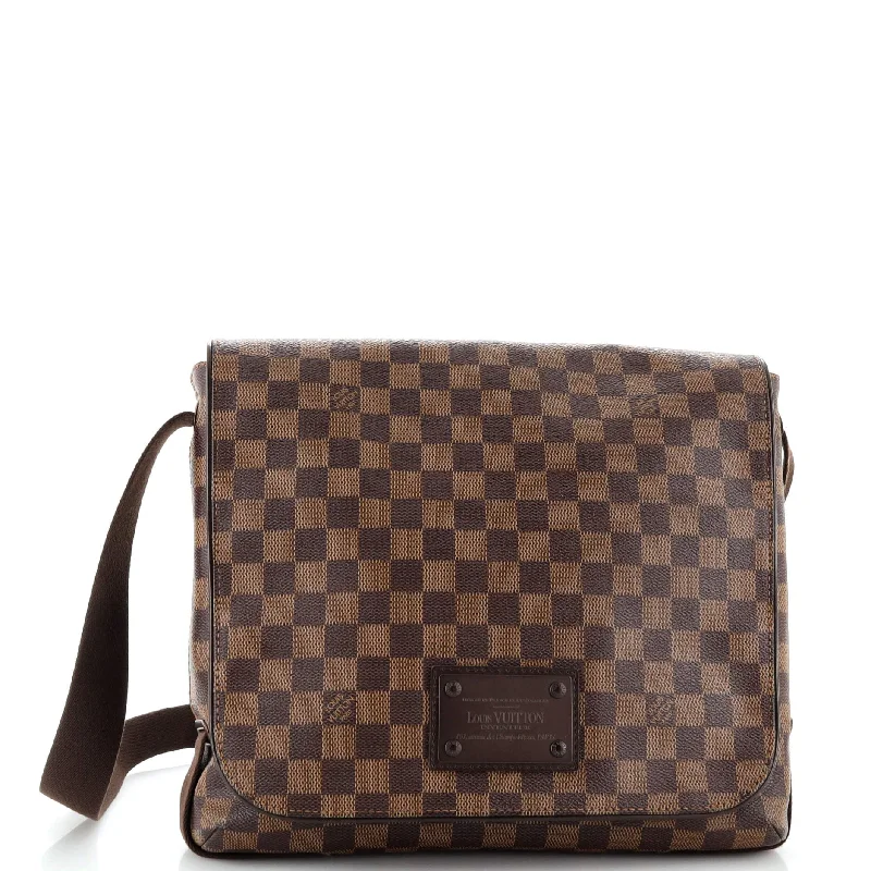 Shoulder bags with bold checks for trend -Brooklyn Handbag Damier MM