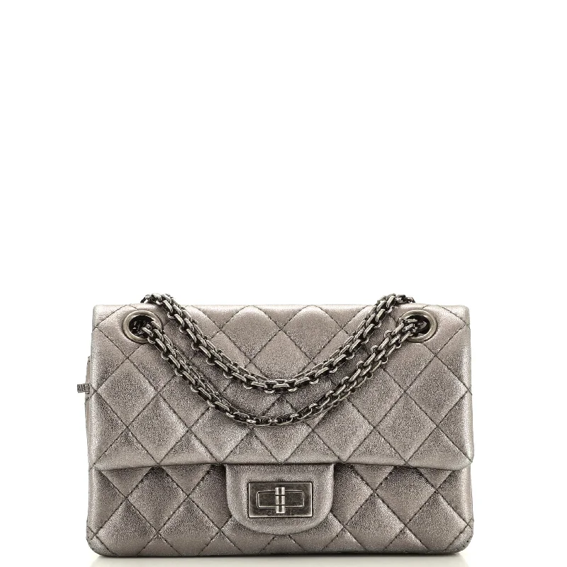 Quilted shoulder bags with elegant textured designs -Reissue 2.55 Flap Bag Quilted Metallic Calfskin Mini