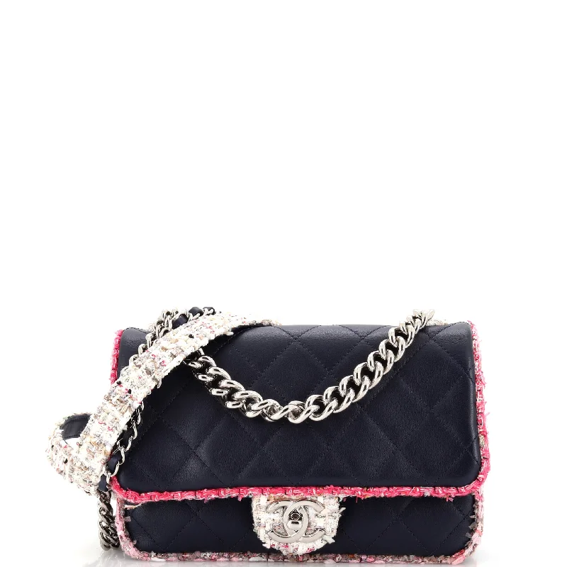 Shoulder bags with sleek black for elegance -Elegant Trim Single Flap Bag Quilted Lambskin with Tweed