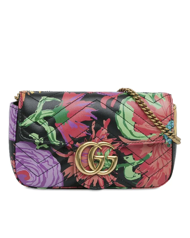 Tote bags with a vintage design for a nostalgic and timeless appeal-Super Mini Quilted Leather GG Marmont Crossbody Bag