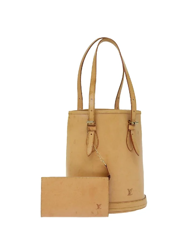 Best tote bags with contrasting leather straps for a modern and sophisticated look-Nomad Leather Bucket Shoulder Bag Beige