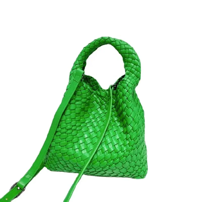 Handle bags with woven fabric for texture -2022 New Korean Online Celebrity Mother-in-law Bag Soft Leather Woven Large-capacity Tote Bag