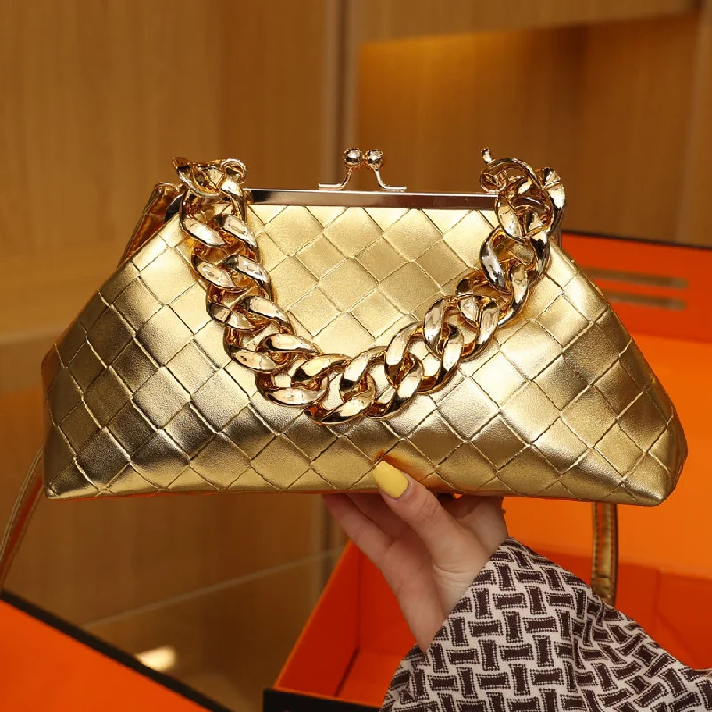 Handle bags with bold text for statements -2022 Trending Woven Purse Ruched Dumpling Pouch Hobo Bag Chain Link Shoulder Handbag Women Chain Cloud Clutch Bag