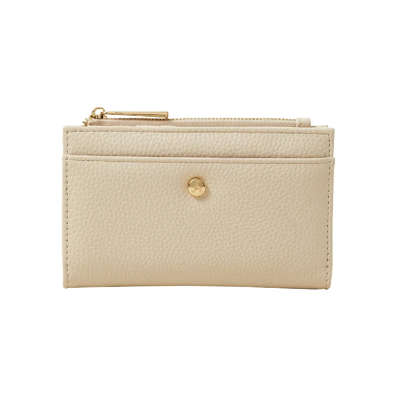 Handle bags with vintage clasps for nostalgia -Accessorize London Women's Cream Medium Slimline Wallet